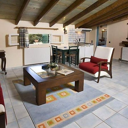 Yannis Servos Barbati Apartments Zewnętrze zdjęcie